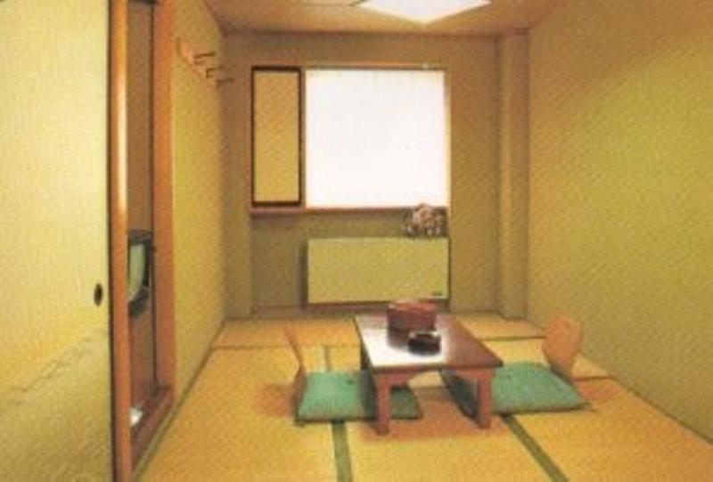 Ryokan Sangetsu Mishima  Pokój zdjęcie